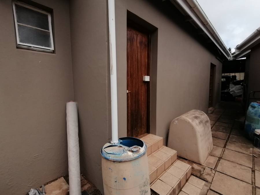 4 Bedroom Property for Sale in Mosel Eastern Cape